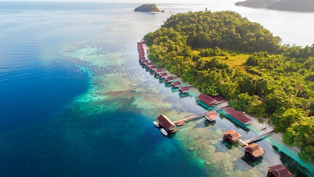 tl_files/Daten/Reisen/Asien/Indonesien/Papua Paradise/Resort von oben.jpg
